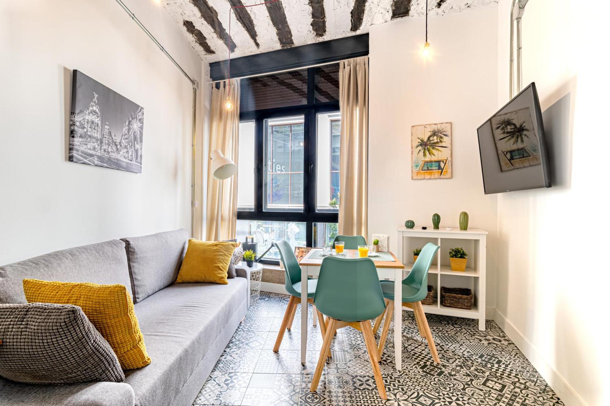 Vintage Apartment Near Puerta Del Sol Madri Exterior foto