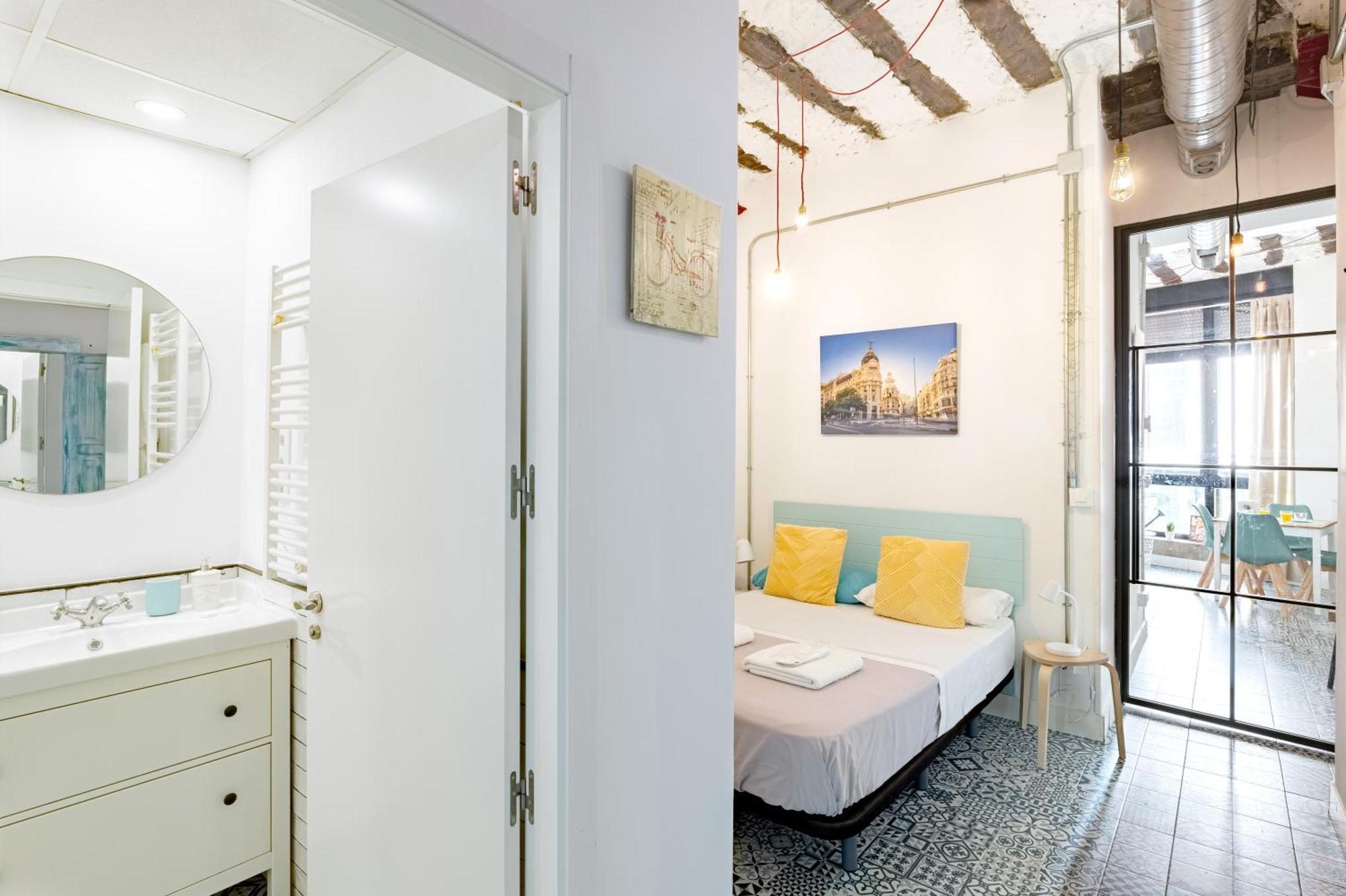 Vintage Apartment Near Puerta Del Sol Madri Exterior foto
