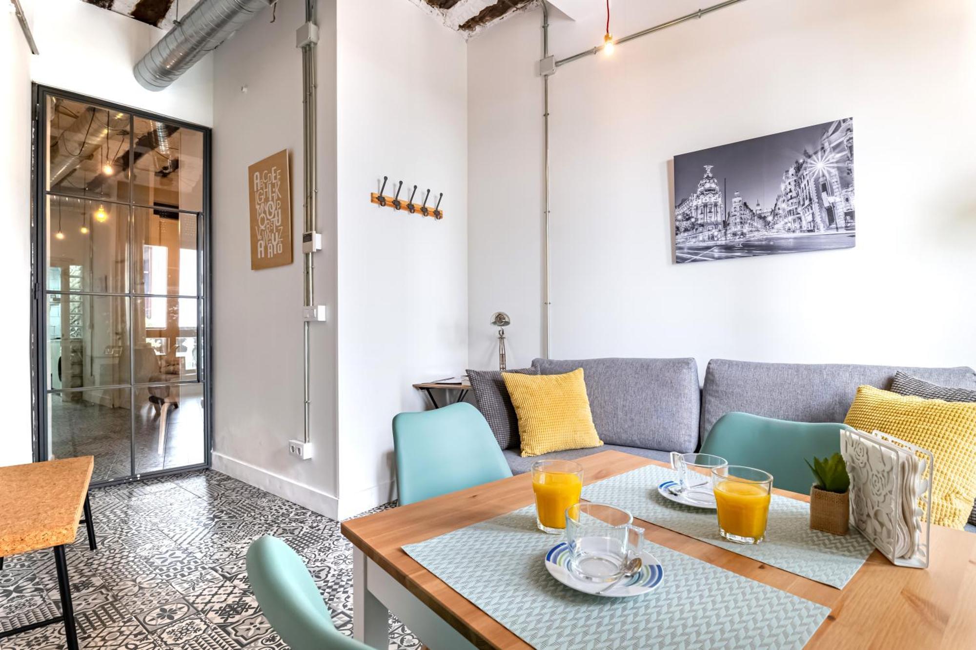 Vintage Apartment Near Puerta Del Sol Madri Exterior foto